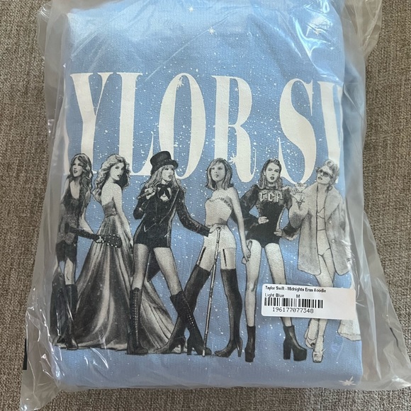 Taylor Swift Blue Eras Hoodie - Picture 4 of 4
